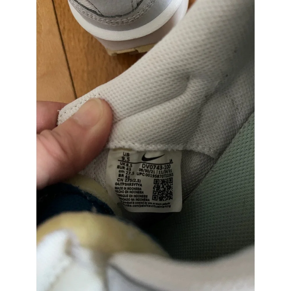 Nike waffle debut